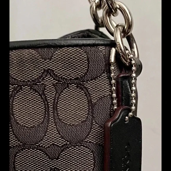 Coach Phoebe Black/Charcoal Shoulder Bag in Outline Signature Jacquard - Picture 6 of 10